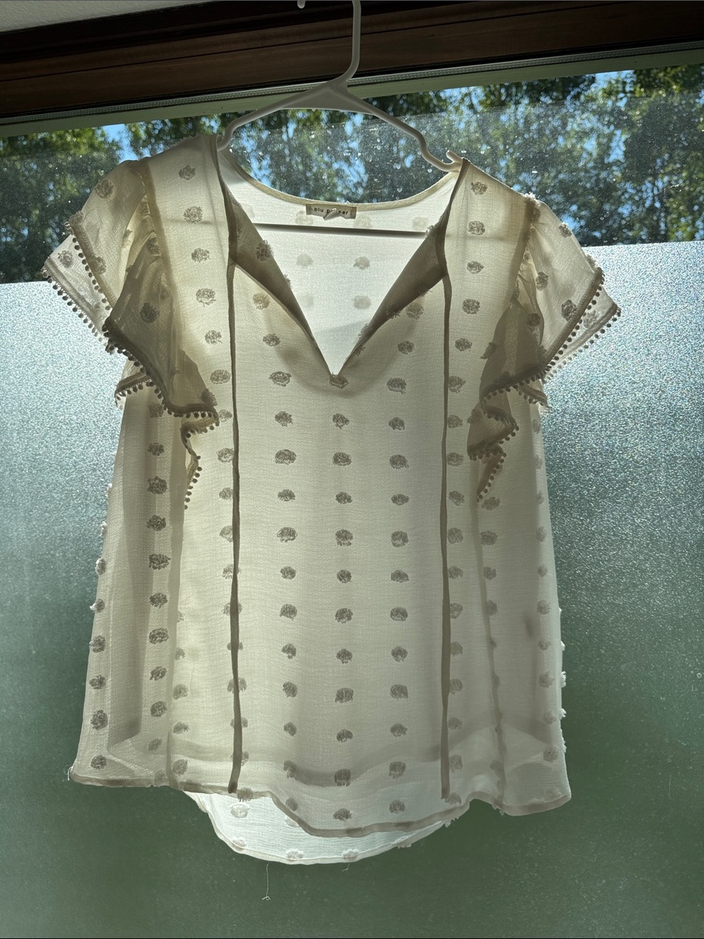 Blu Pepper Cream Dotted Flutter Sleeve Blouse
